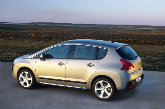 Peugeot 3008:
Peugeot 3008